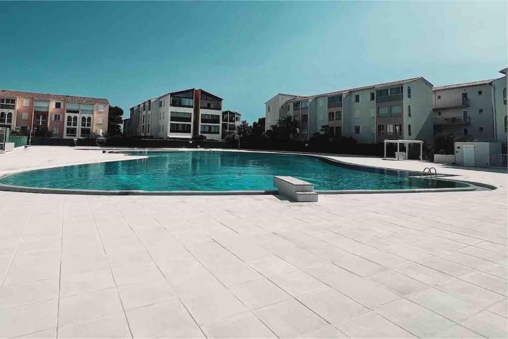 T2 Avec Piscine Fréjus